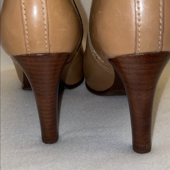 Tory Burch Tan Leather Ankle Boots - Picture 5 of 9